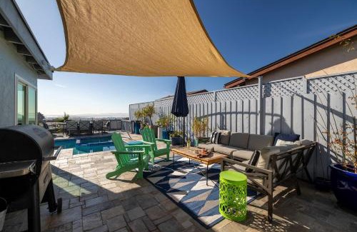 Bay Ho House | Bay View Bliss - Beach - Pool - Shops