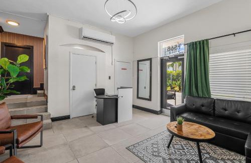 West Avenue Apartment | Baybreeze Apartments by Lowkl