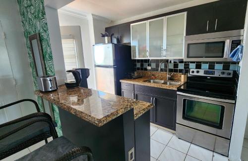 North Bay Village Apartment | Bayfront Apartment Breathtaking Views- one bedroom w balcony- living room -Free Parking