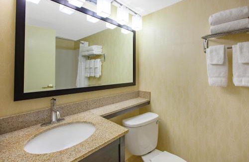 Paxtonia Hotel | Baymont by Wyndham Harrisburg