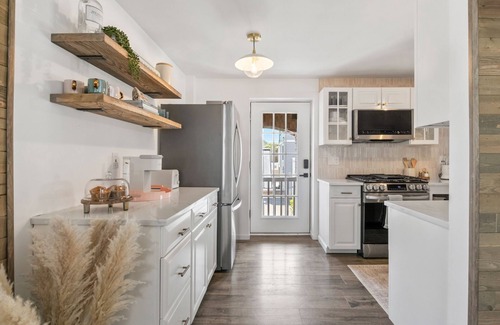 Ortley Beach House | Bayside Retreat with Queen+Bunk Beds and Balcony