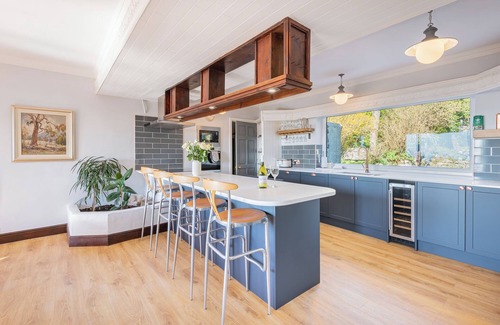 Silverdale House | Bayview House Silverdale