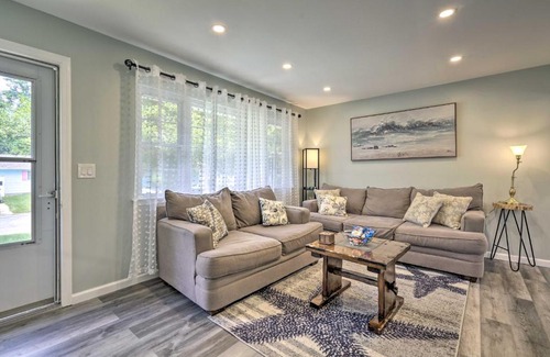 Bayville House | Bayville Getaway with Fire Pit - 2 Mi to Beach!