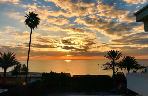 Playa del Ingles Apartment | BEACH FRONT SEA VIEW APARTMENT