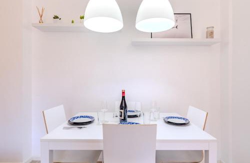 Arenzano Apartment | Beach 5 minutes away - Comfort Free Wifi & AC