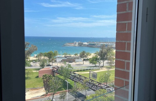 Poblenou Apartment | Beach apartment, direct ocean views