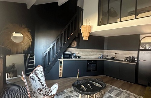 Cap-Ferret Apartment | Beach at the foot of the apartment. Near Cap Ferret lighthouse. View of the sea and Pyla Dune