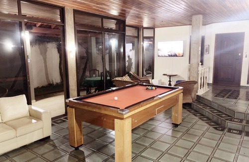 Jardim Virginia House | BEACH HOUSE Unit 3 - Guarujá Beach House 90 meters from the Beach with Swimming Pool