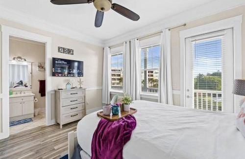 Waterside Village House | Beach Cabana