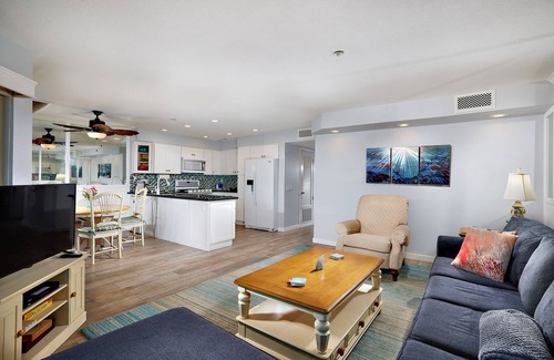 Townsite Condo | Beach Condo Spectacular Ocean View