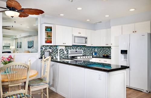 Townsite Condo | Beach Condo Spectacular Ocean View