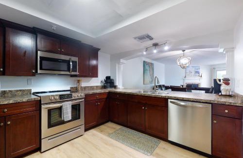 Indian Shores Apartment | Beach Cottage 1104