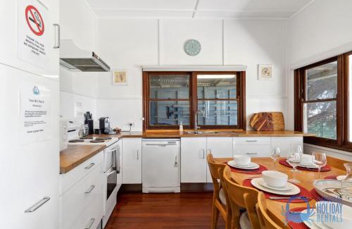 Mandurah House | Beach Cottage In The Heart Of Mandurah