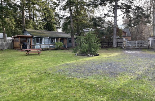 Regional District of Nanaimo Cabin | Beach Croft Cabin