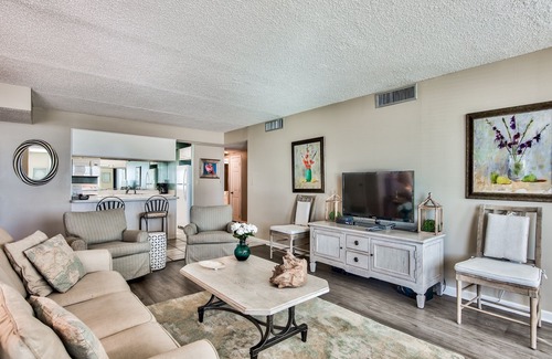 North West Florida Condo | BEACH FRONT AT JETTY EAST! 1 FREE BEACH CHAIR SET UP EACH DAY OF YOUR STAY!