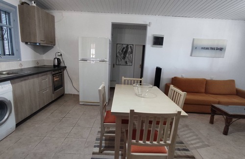 Katochi Cottage | Beach front cottage