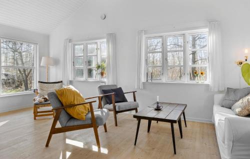 Bogense House | Beach Front Home In Bogense With Wifi