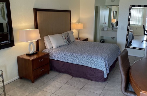 Flagler Beach Hotel | Beach Front Motel