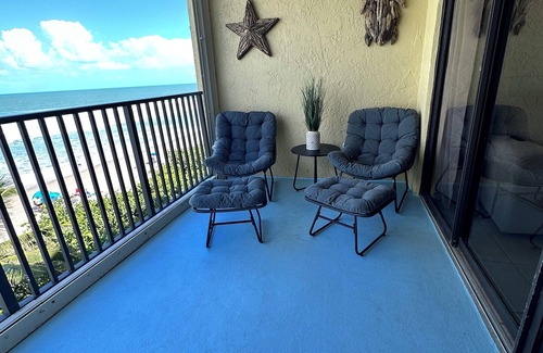 Hutchinson Island South Condo | Beach Front Paradise