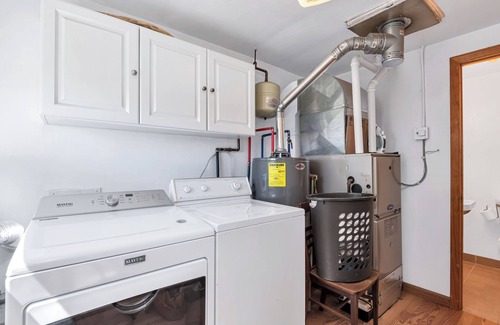 Park Point House | BEACH FRONT, PARK POINT, RARE FIND w/STAND-UP PADDLE BOARD & SURREY BIKE