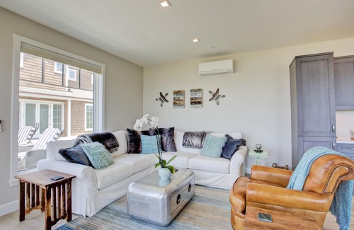 Carpinteria Apartment | Beach front Sea Loft in Santa Barbara. Weekly discounts. Best beach sunsets!