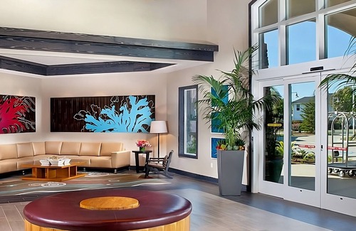 Carlsbad Hotel | Beach Getaway in Carlsbad! Ocean View, Outdoor Pool, Pet-friendly, Parking!