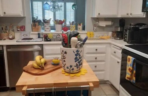 Carlsbad House | Beach, Golf, Legoland, Seaworld, Harbor, Outlets
