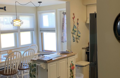 Wall House | beach house steps to beach and Jenk's Boardwalk