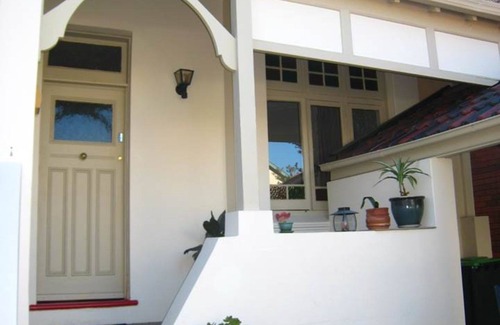 Coogee House | Beach house 4 mins walk to water, Coogee, Sydney, pets welcome