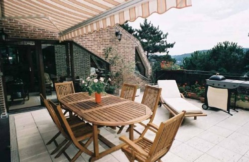 Etretat Villa | Beach House, Apt 232m2 8 pers 4 bdrms, near the strd, sea view cliff wave