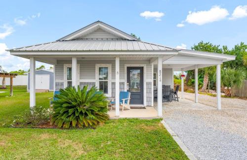 Port St. Joe House | Beach House - Sun-kissed Cottage by Panhandle Getaways