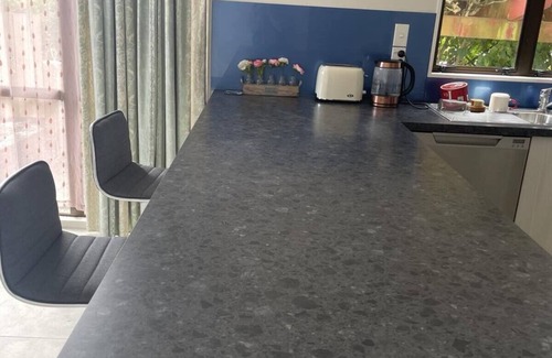 Paraparaumu Beach House | Beach House with an oceanview!