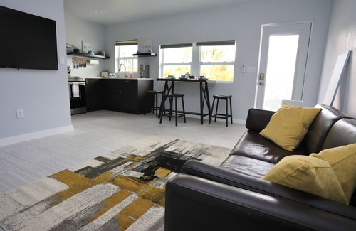 Laurel Condo | Beach is only one a minute drive. Nicely remodeled condo.