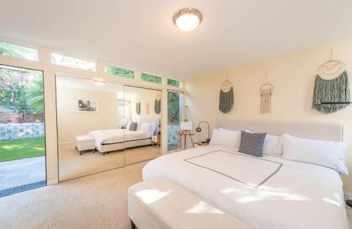 Del Mar Heights House | Beach Resort Home with Ocean Views Jacuzzi & Sauna!