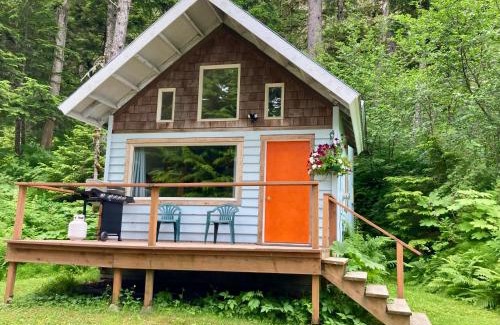 Haines Cabin | Beach Roadhouse