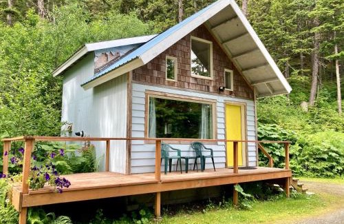 Haines Cabin | Beach Roadhouse