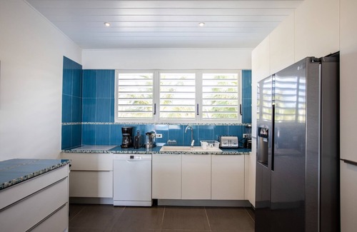 Beacon Hill Villa | Beach Secrets (3/4 Rooms)