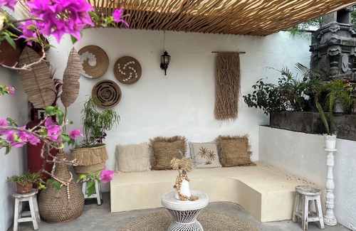 Sanur House | Beach Side, Villa, 3 Bedroom, private pool, 5min walk to Restaurant & shops.
