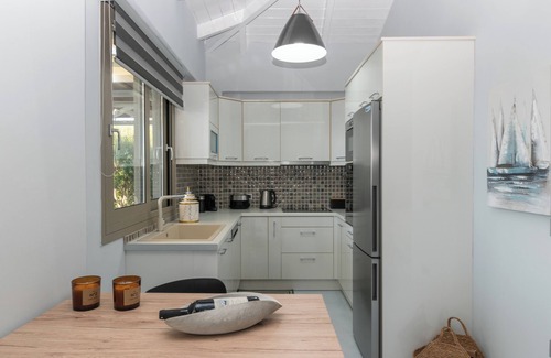 Marathias House | Beach Villa Cavo - with private sea access