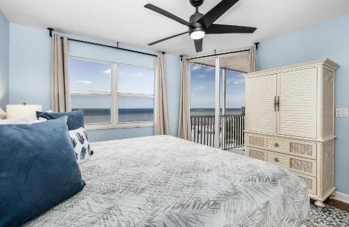 Fort Myers Beach Apartment | Beach Villas # 305 - Recently Refereshed! condo