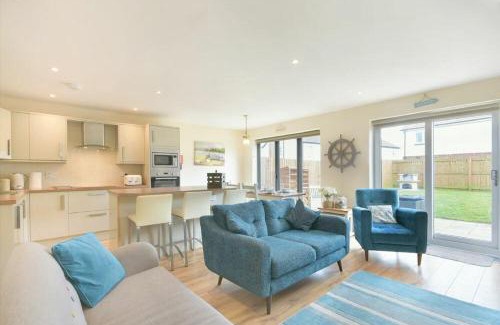 Beadnell House | Beach Walk