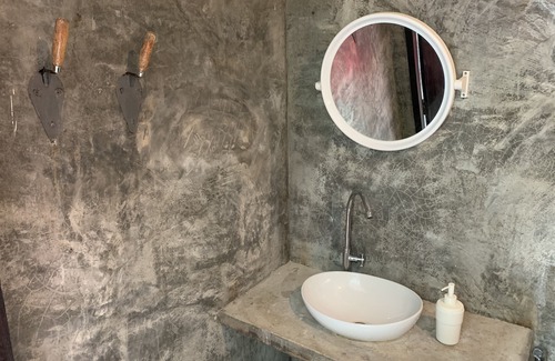 Khong Koi Beach Hotel | BeachBox KohChang