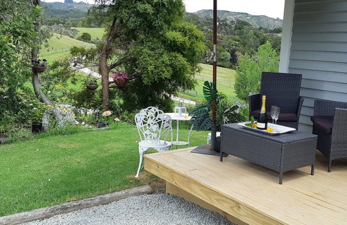 Langs Beach Cottage | Beaches and rural views, pet friendly