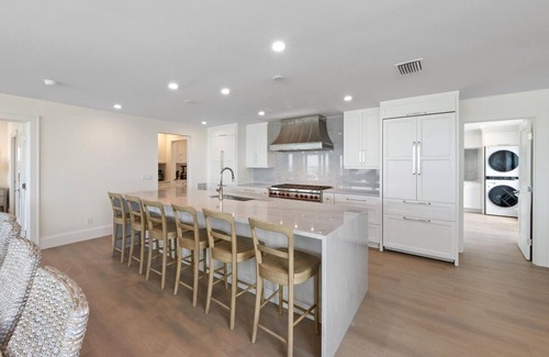 Anna Maria House | Beachfront - 2 Masters with Beachfront Views! Pool - Games!