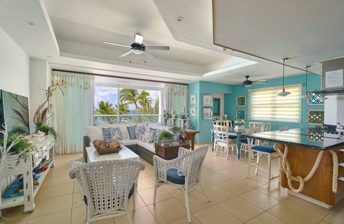 Villas Del Mar Apartment | Beachfront | 3BR Full Kitchen Gym Desk