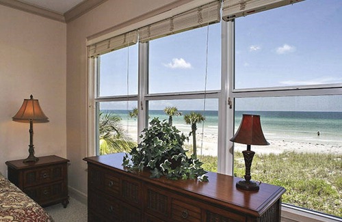 Bradenton Beach Condo | BEACHFRONT 5 star Condo 'Our Waterfront Paradise' Labor Day Week Next Avail
