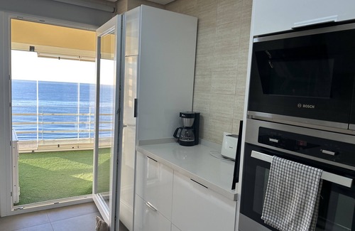 Torreblanca Condo | BEACHFRONT APARTMENT IN FUENGIROLA