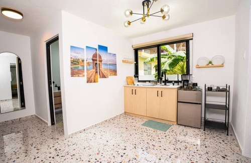 Cerro Gordo Hotel | Beachfront Bliss: 2BR Family-Friendly Retreat