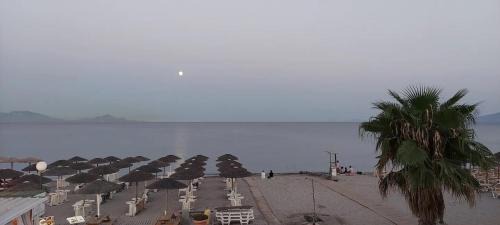 Kardamena House | Beachfront Bliss