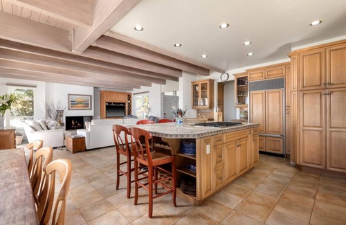 Carpinteria House | Beachfront Bliss in Beautiful Carpinteria